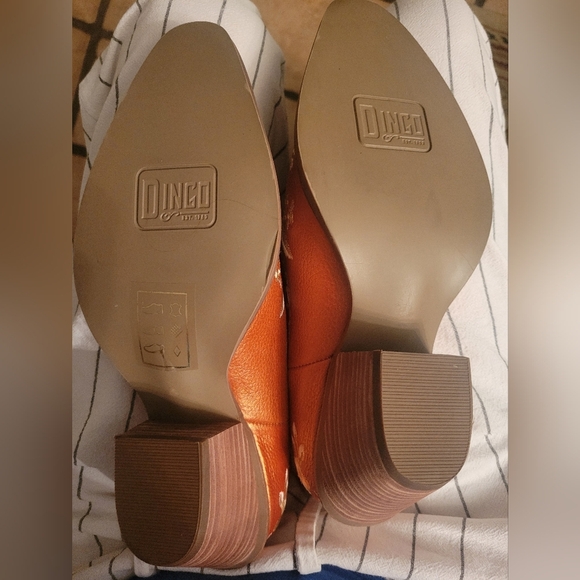 Dingo Cowboy Boots Ankle Floral Embroidered Heeled Boots 7.5 Western Country - Picture 6 of 7